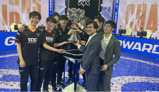 也在西部竞 也在西部竞